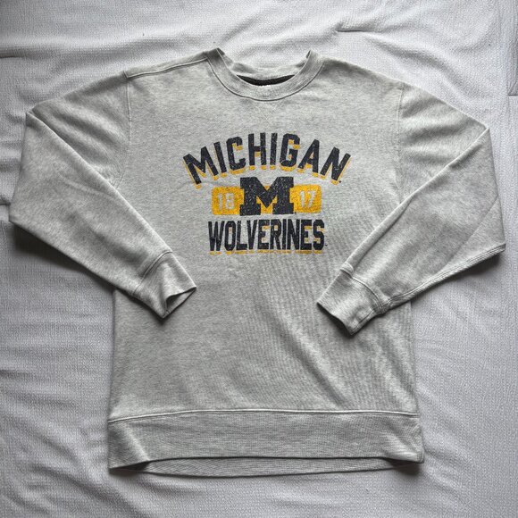 Gray Michigan Wolverines Crewneck Sweater Size Medium Knights Apparel Pro Edge - Picture 1 of 8